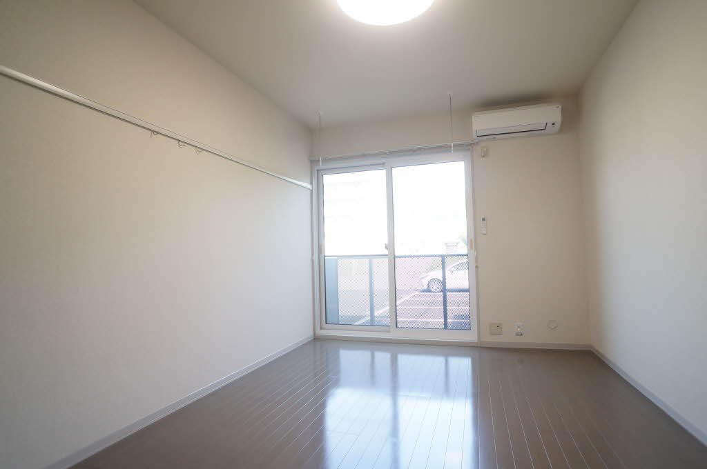 アーバンヒルズ 105号-2