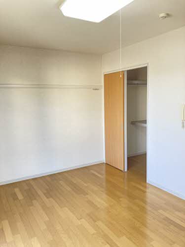 チェリーロード神町 112号-3