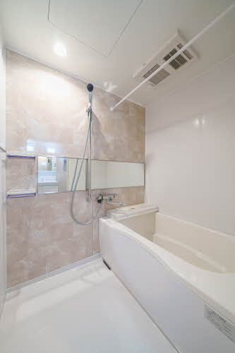 メゾンシャルマン２号館 202号-7