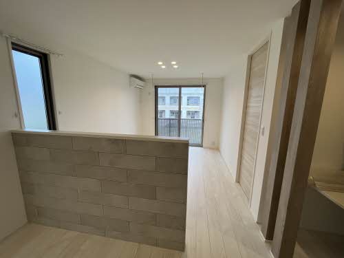 サン・スリーゼ 201号-2