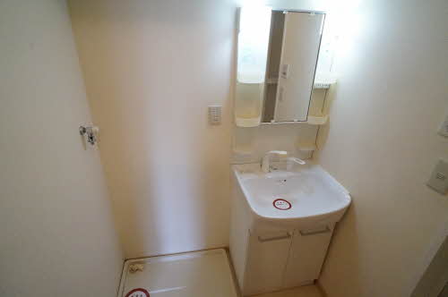 ラ・フォーレ八日町 102号-4