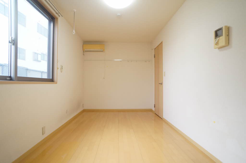 メゾン・ド・プロヴァンス　Ａ 102号-2