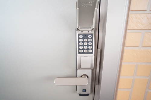 シャーメゾン　ディアス　アベ 205号-2