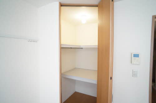 シャーメゾン　ディアス　アベ 205号-6