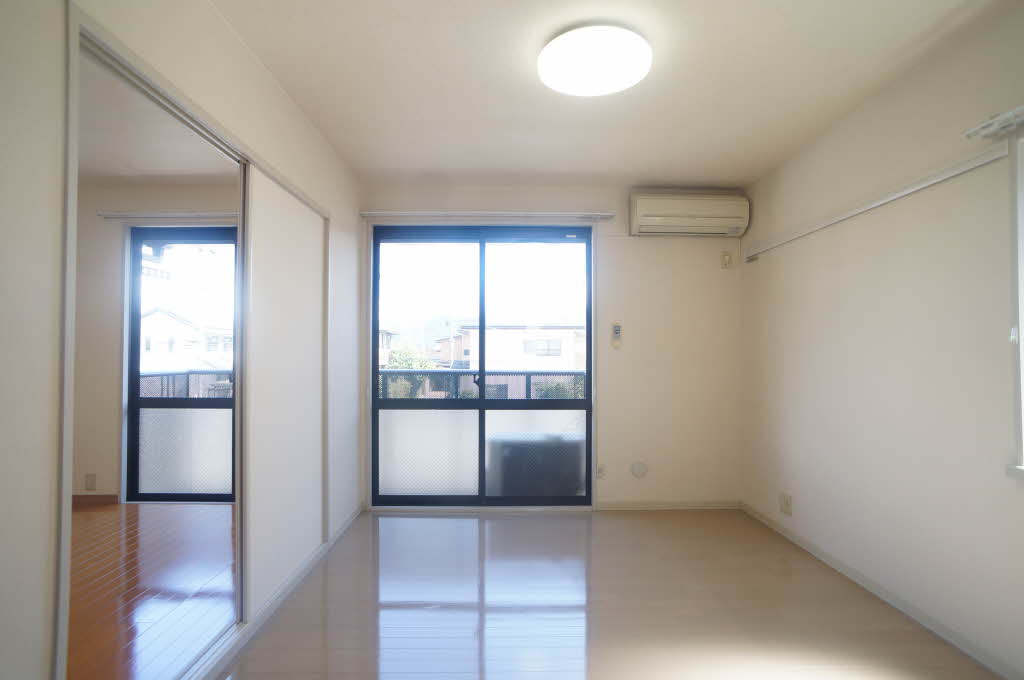 フィオレ　ルガール　Ｃ 203号-2