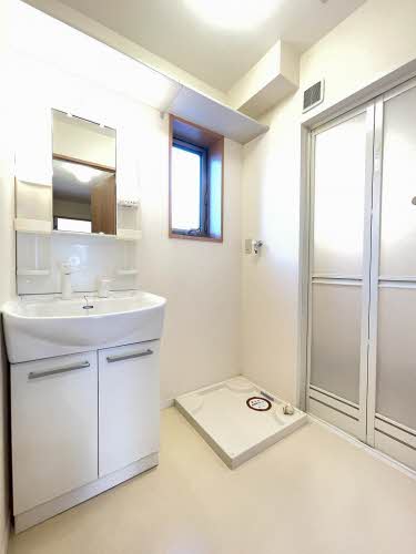 グランドール成沢 201号-8