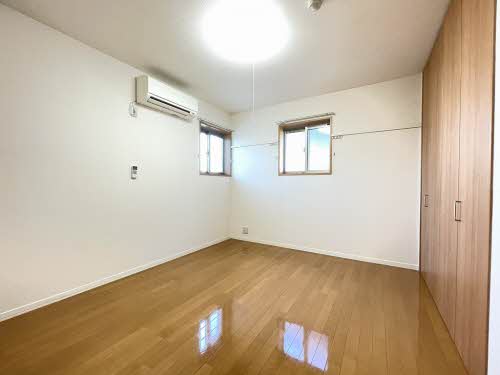 グランドール成沢 201号-11