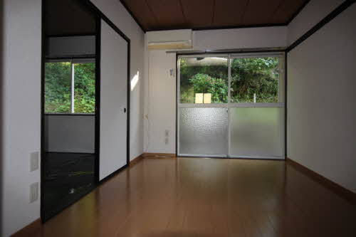 フレグランス黒松 102号-2