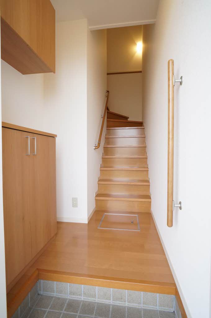 グレイスハウス 202号-5