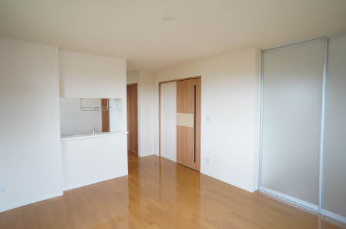 シャーメゾン・ポランB B201号-4