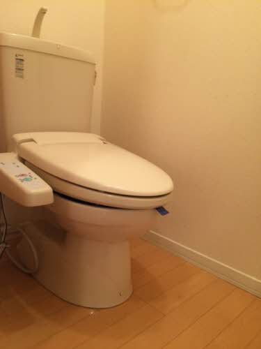 トリプルエイト 203号-2