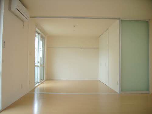 シャーメゾン シンフォニー D102号-3