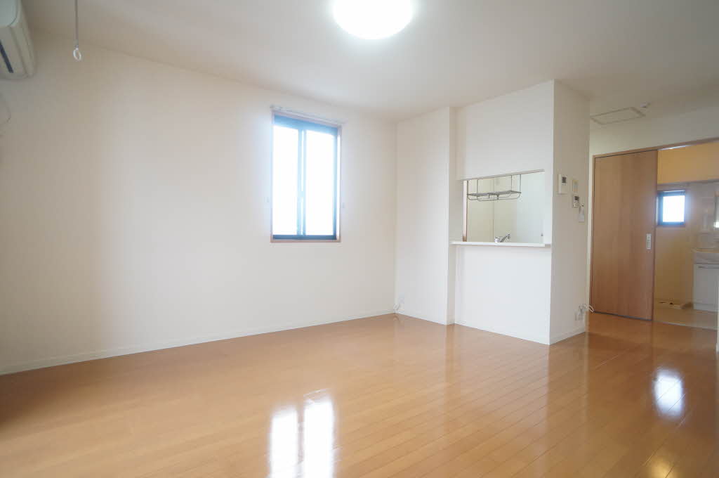 ウーヴィルダール 201号-2