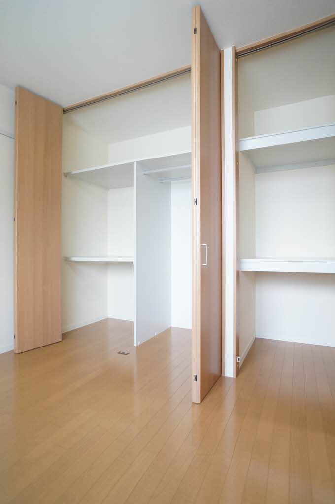 ウーヴィルダール 201号-6