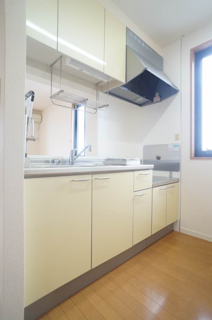 ウーヴィルダール 201号-8