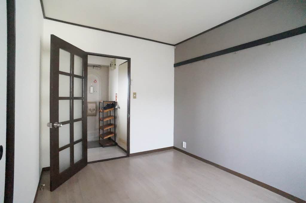 日高レジデンス　Ｂ 201号-3