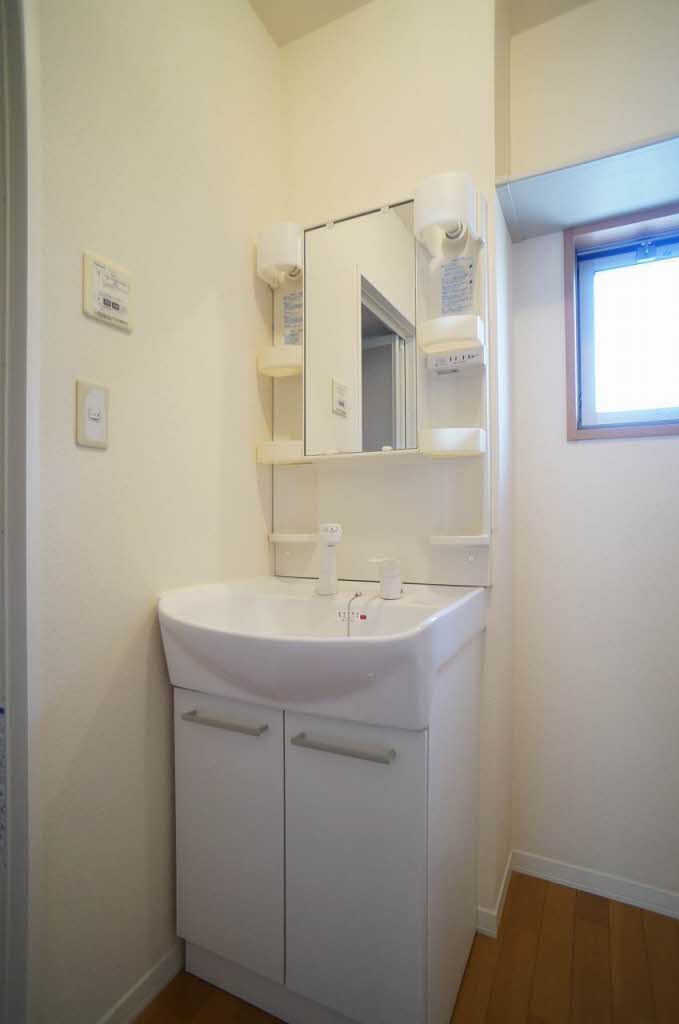 アップタウン下川原 103号-7