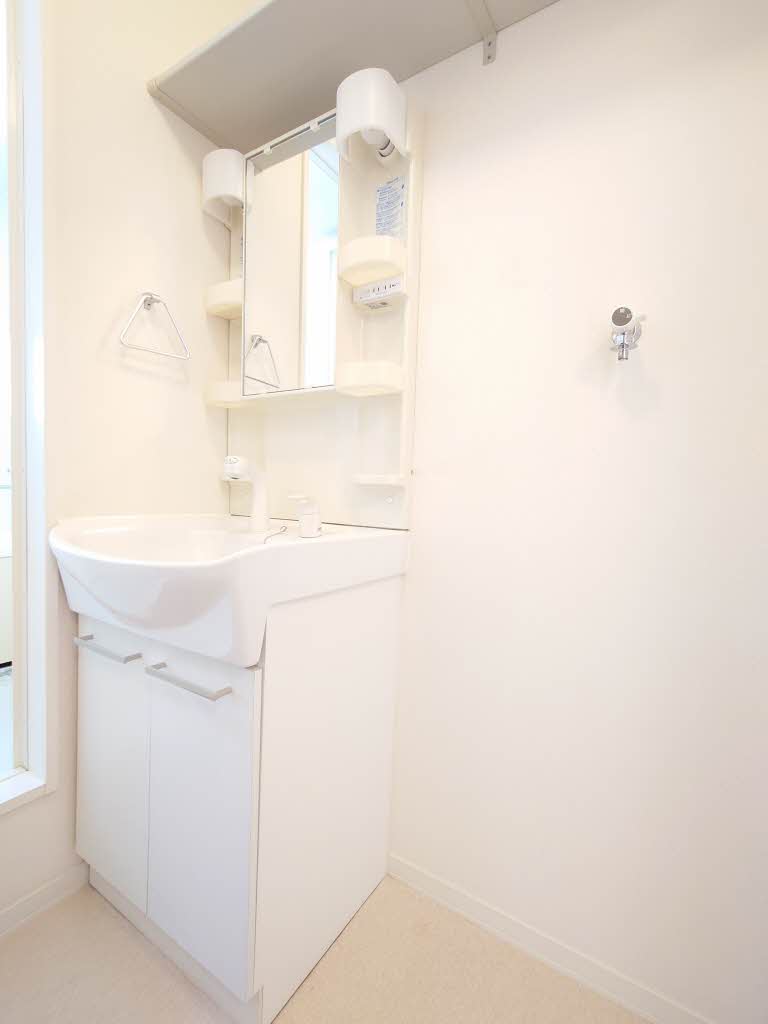 フラッツ・モアナ 203号-7