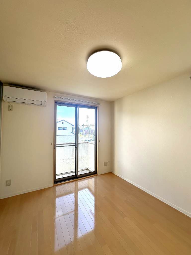 シャーメゾンＳ 201号-2