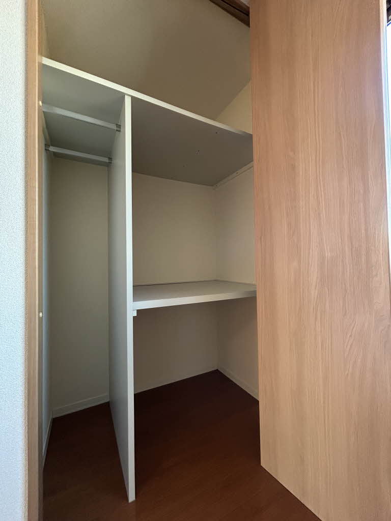 ヴィラ　モルゲンレーテ A101号-8