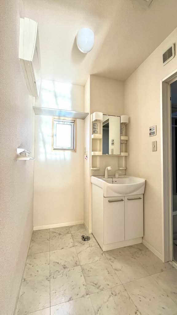 メープルコート萩洗 102号-8