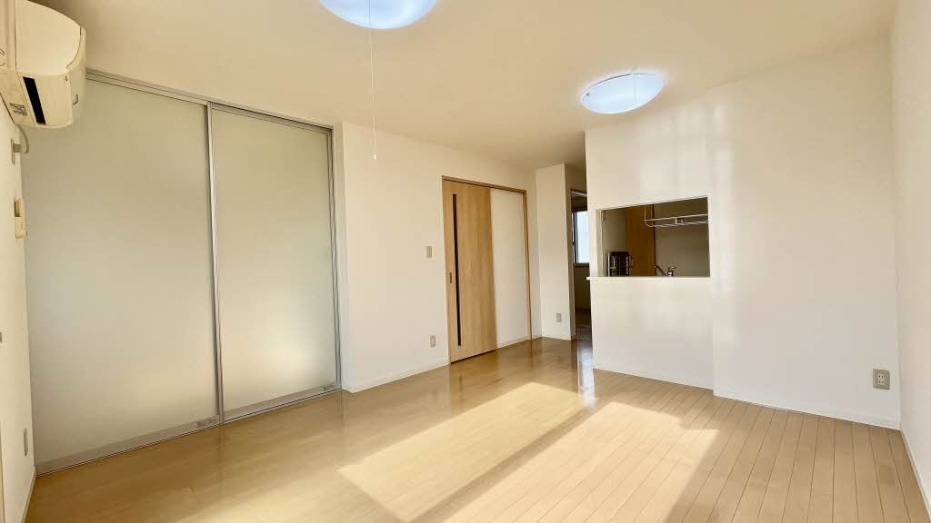 メープルコート萩洗 202号-3