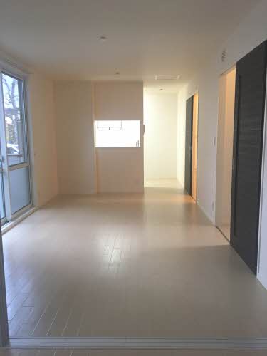 ロイヤルプラザ 102号-2