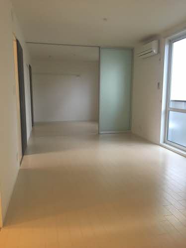 ロイヤルプラザ 102号-3