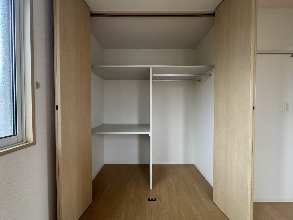 ロイヤルプラザ 203号-6