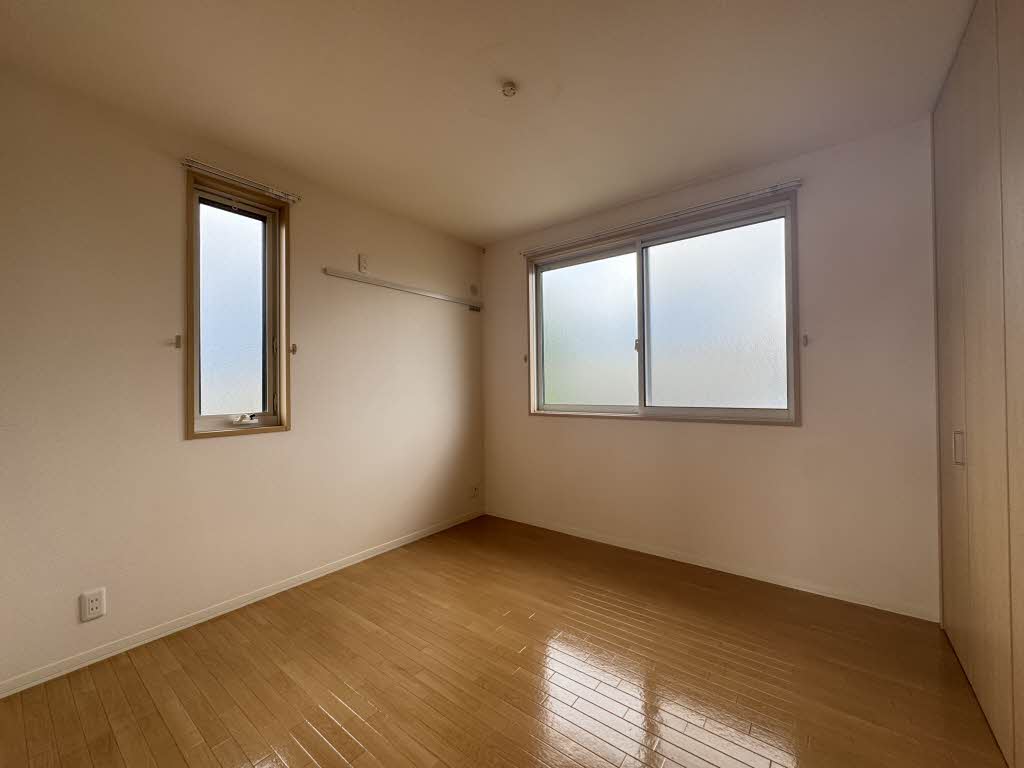 ロイヤルプラザ 203号-12