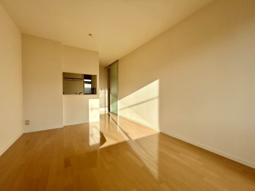 カーサ　ブランカ 203号-2