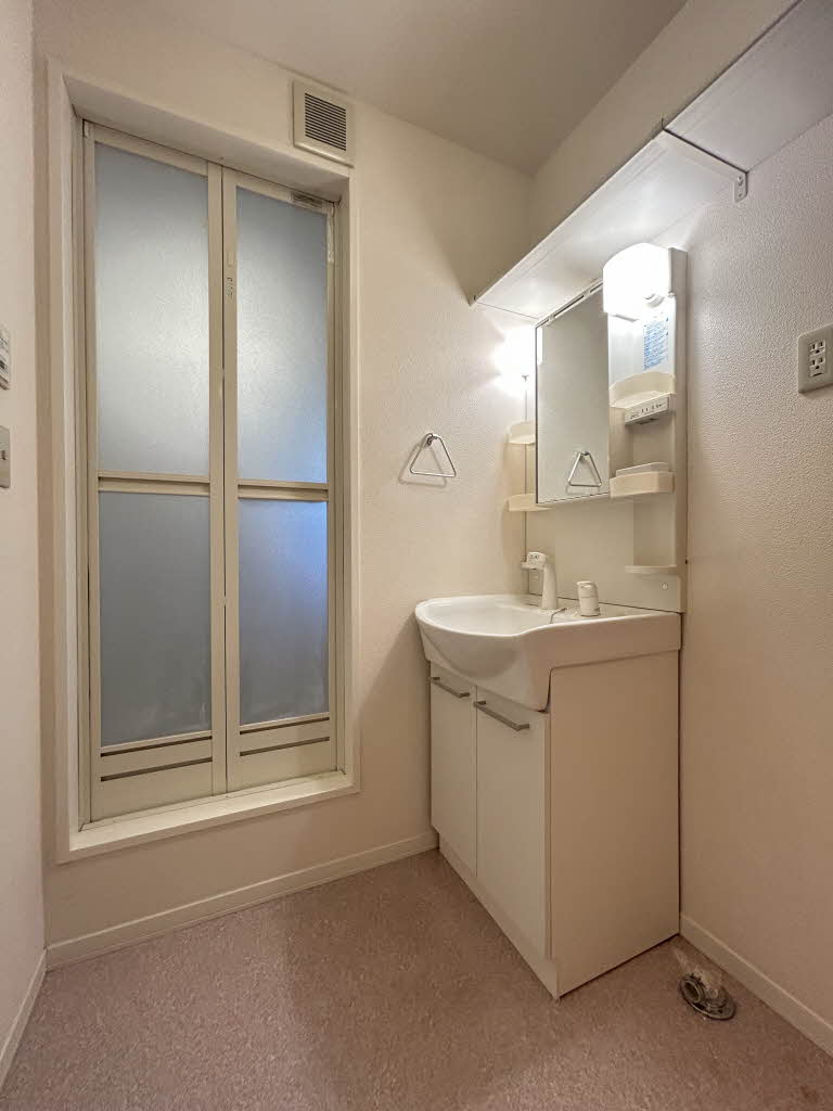 カーサ　ブランカ 203号-8