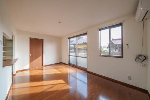 サンシャインSATO Ⅲ 101号-2