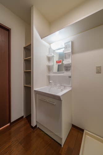 サンシャインSATO Ⅲ 101号-8