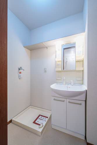 ＳＵＮ　ＳＨＩＮＥ　Ⅴ 101号-9