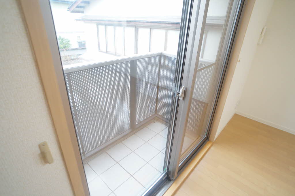 シャーメゾン・ラサ 201号-12