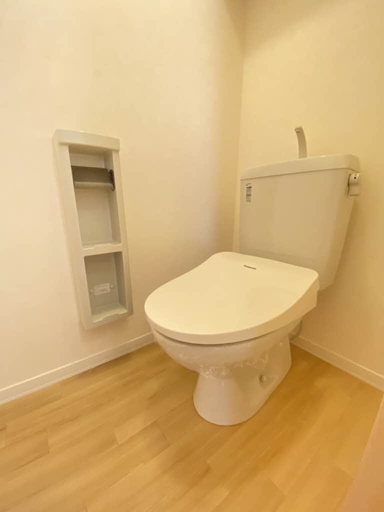 エタニティー 202号-4