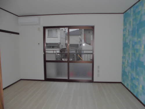 パインヒルズ 102号-3