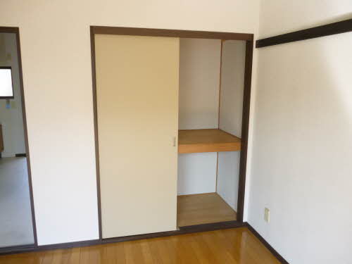パインヒルズ 105号-3