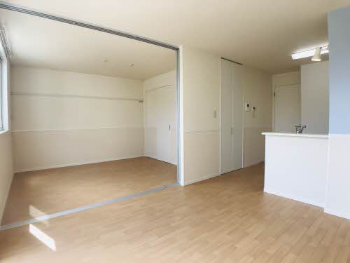 ラ・シェンヌ 102号-9