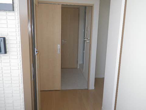 メゾン　ドゥ　ボヌールⅡ 203号-2