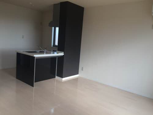 シャーメゾン　リツオウ　Ⅲ B202号-11