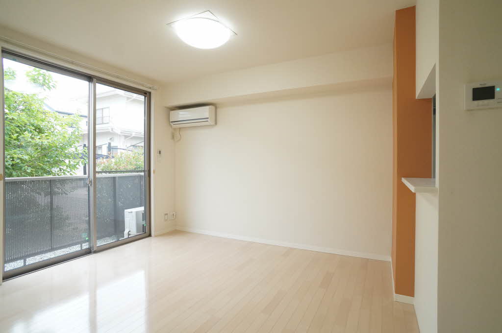 メゾンマスト南中央 C102号-2