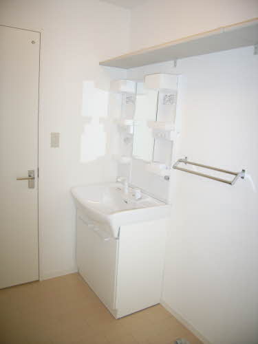 メゾンマスト南中央 C103号-5