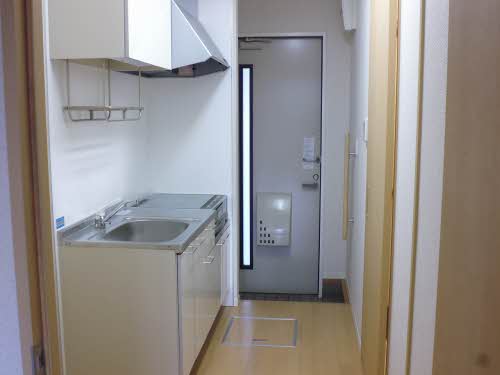 シャーメゾン前田 203号-3