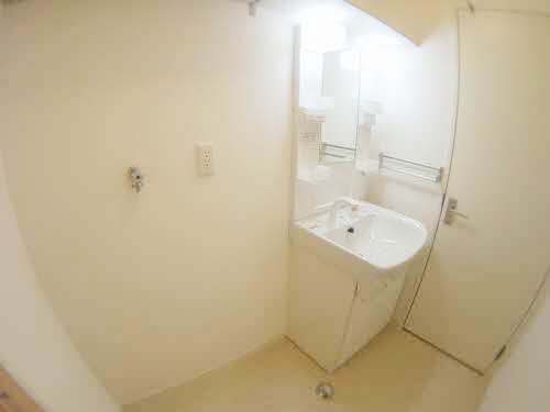 シャーメゾンタウン八重田Ｃ C202号-8