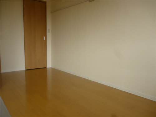 シャーメゾン不来方Ⅱ 205号-7