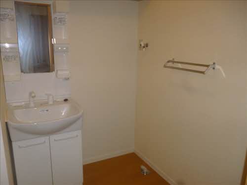 シャーメゾン不来方Ⅱ 205号-9