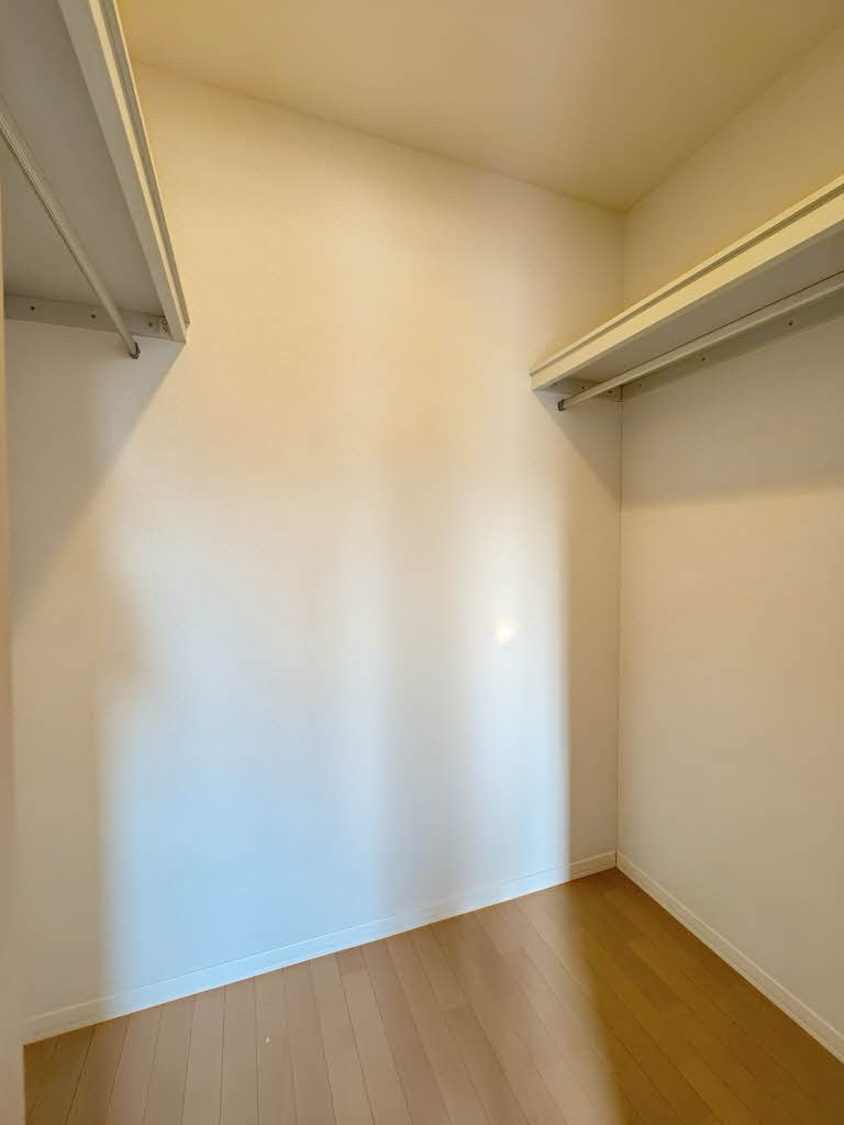 Ａｐｐｌａｕｓｅ B103号-11