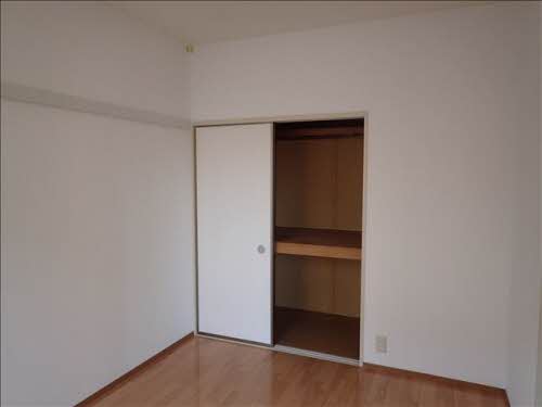 ヤマトハイツⅡE 102号-3